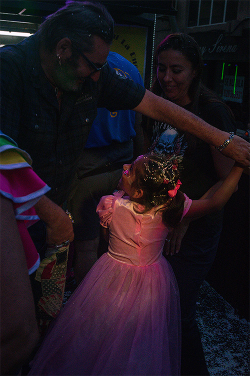 Niños en Carnaval 2 — Ariadna Suárez Rivero