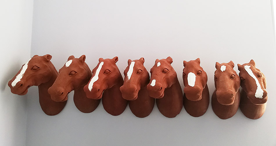 8x Paardenhoofden